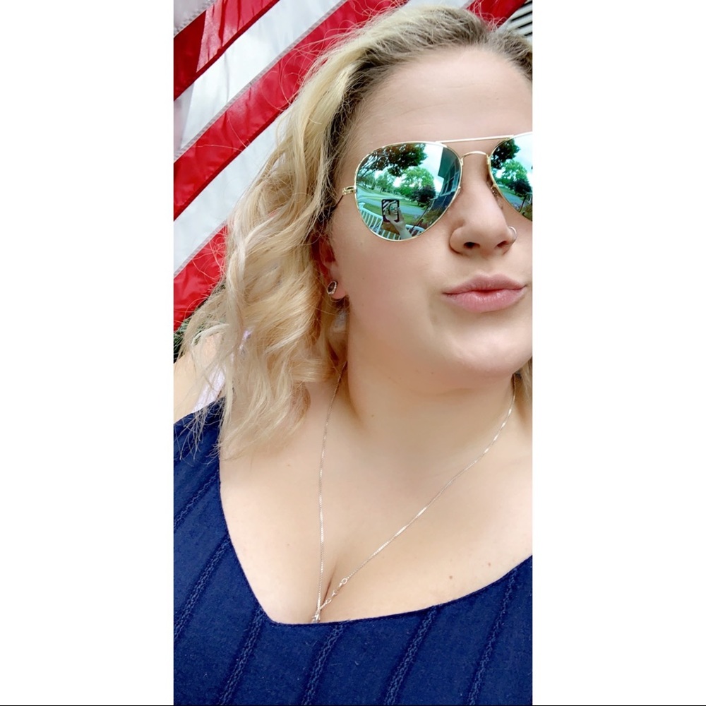 Meet your Posher, Krysta